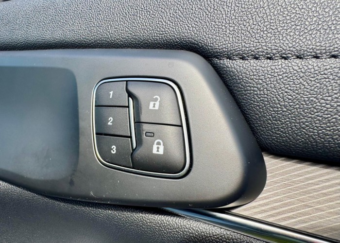 Used 1
                    FORD
                     for Sale Image