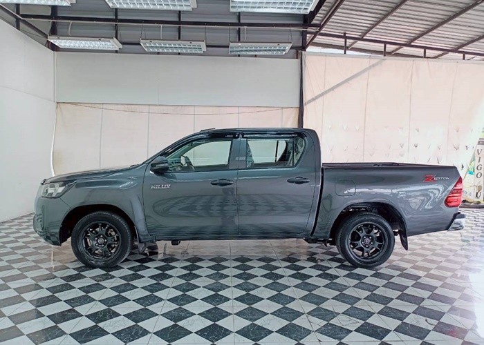 Used 10
                    TOYOTA
                     for Sale Image