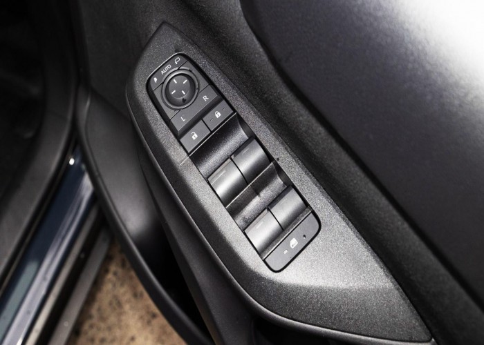 Used 1
                    TOYOTA
                     for Sale Image