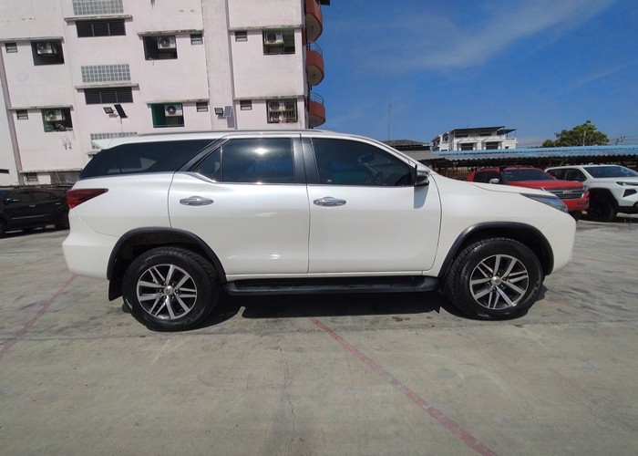 Used 3
                    TOYOTA
                     for Sale Image