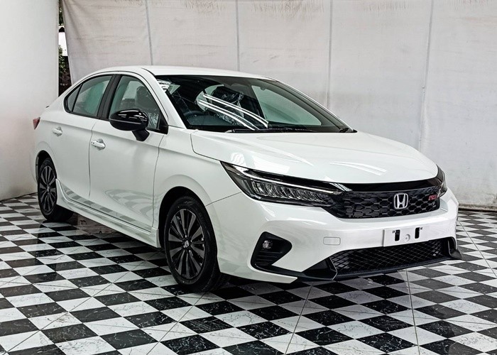 Used 1
                    HONDA
                     for Sale Image