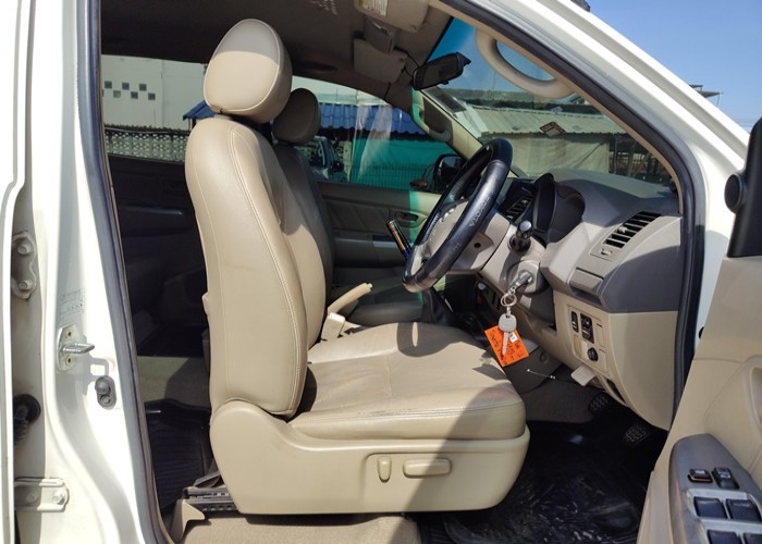 Used 7
                    TOYOTA
                     for Sale Image