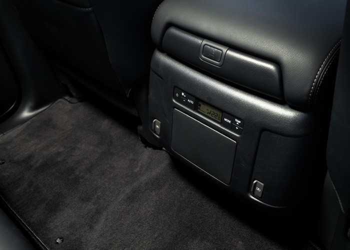 Used 1
                    NISSAN
                     for Sale Image