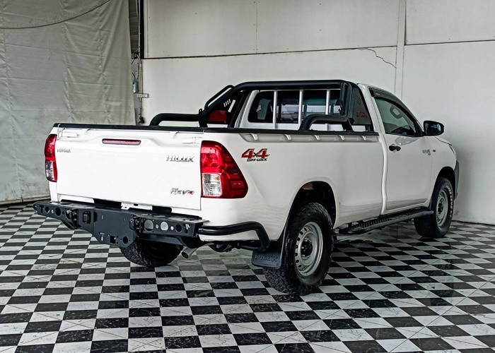 Used 7
                    TOYOTA
                     for Sale Image