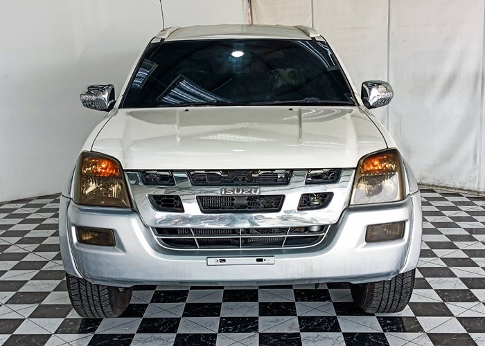 Used 6
                    ISUZU
                     for Sale Image
