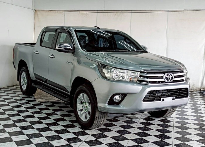 Used 8
                    TOYOTA
                     for Sale Image