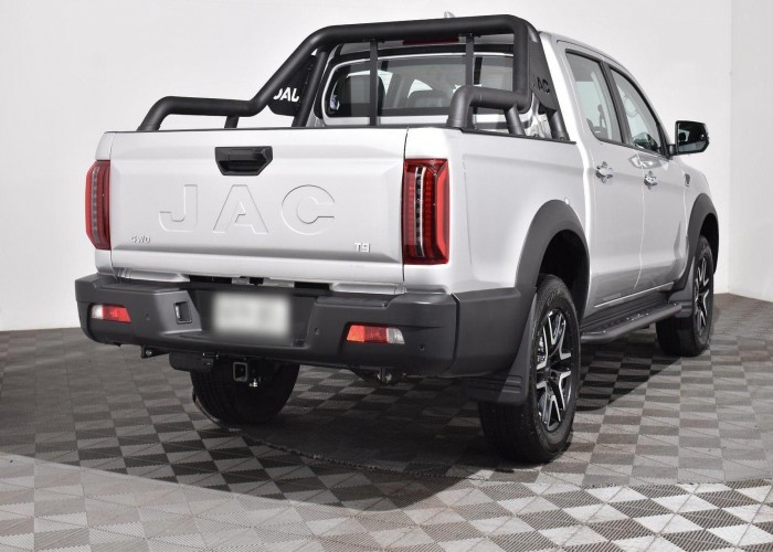 Used 1
                    JAC T9
                     for Sale Image