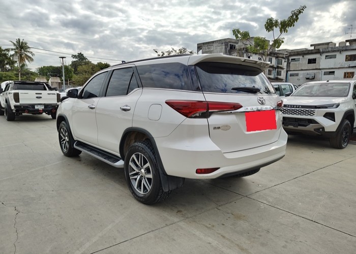 Used 8
                    TOYOTA
                     for Sale Image