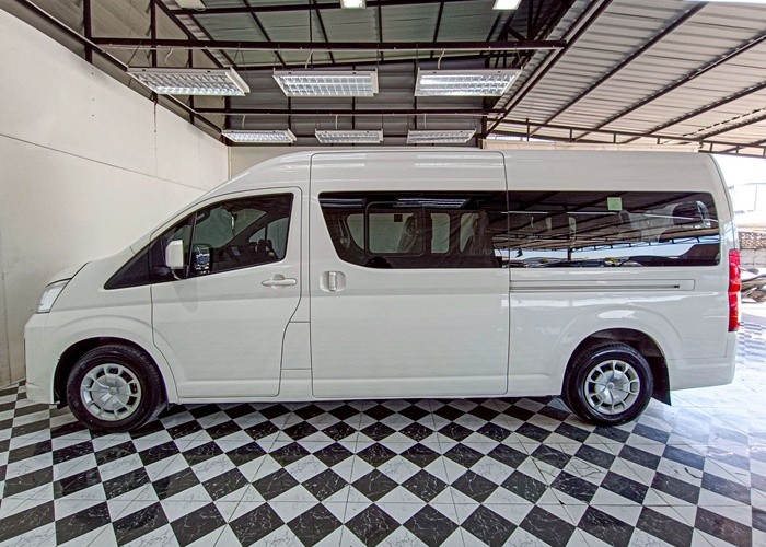 Used 12
                    TOYOTA
                     for Sale Image