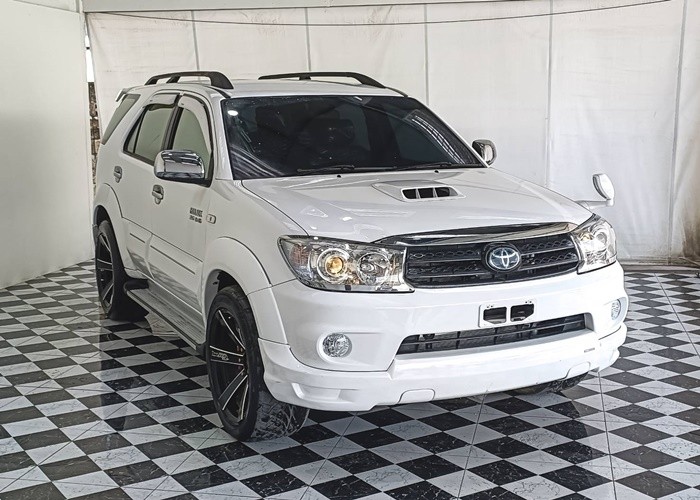 Used 4
                    TOYOTA
                     for Sale Image