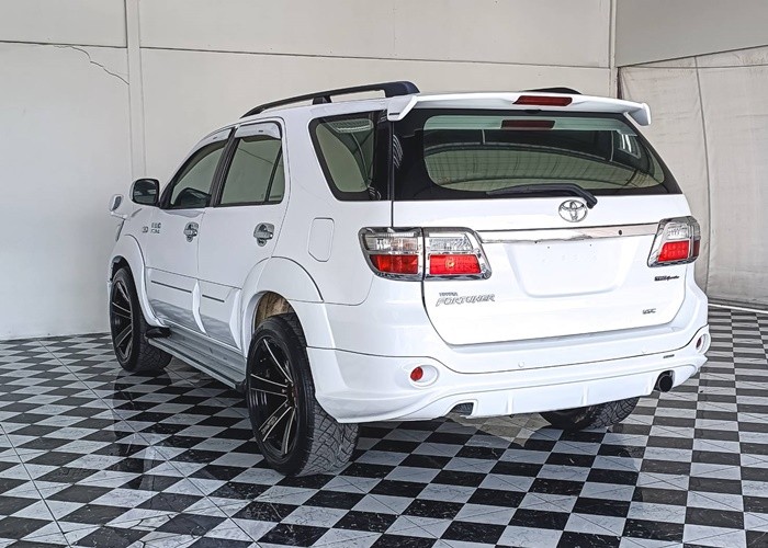 Used 4
                    TOYOTA
                     for Sale Image