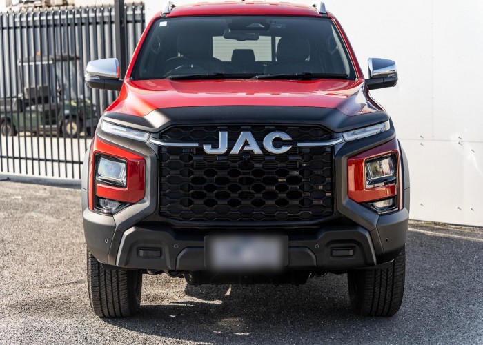 Used 1
                    JAC T9
                     for Sale Image