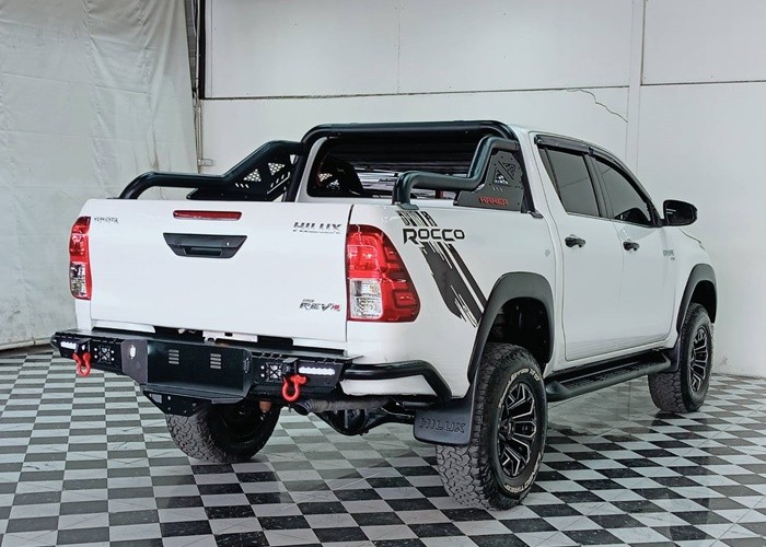 Used 4
                    TOYOTA
                     for Sale Image