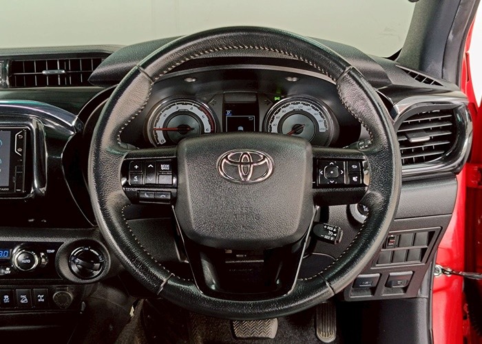 Used 8
                    TOYOTA
                     for Sale Image