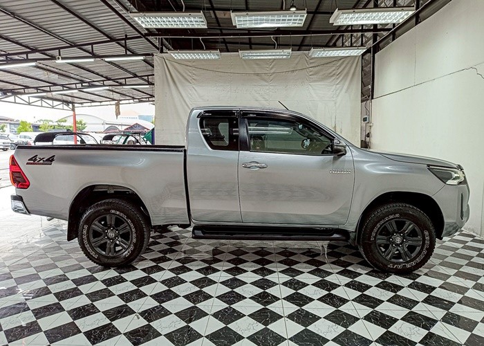 Used 10
                    TOYOTA
                     for Sale Image