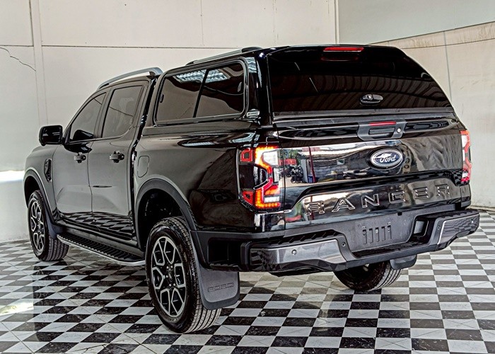 Used 9
                    FORD
                     for Sale Image