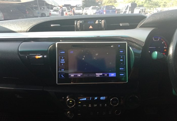 LINE_ALBUM_684_220328_9