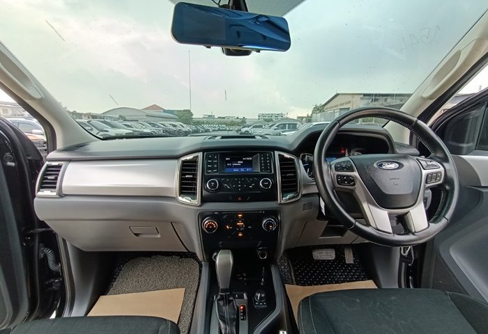 LINE_ALBUM_1546_220901_13