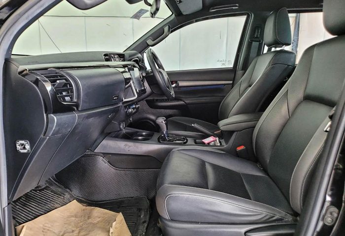 LINE_ALBUM_2979_230406_18