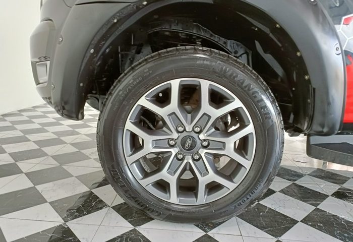 LINE_ALBUM_428 050966_230905_23