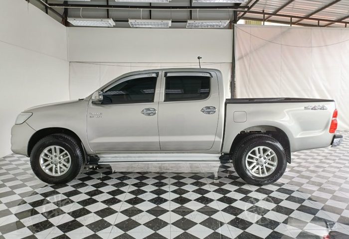 LINE_ALBUM_2642 011266_231201_11