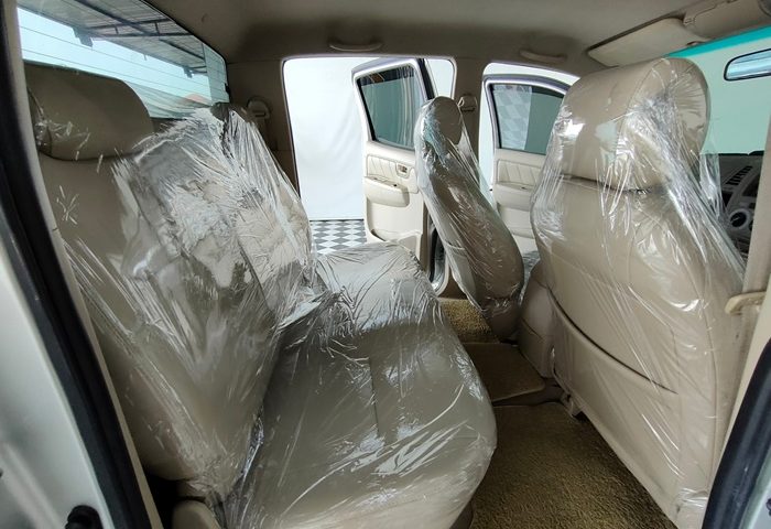 LINE_ALBUM_5427_231212_17