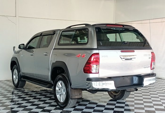 LINE_ALBUM_101 100167_240110_37