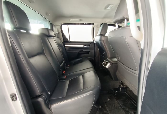 LINE_ALBUM_101 100167_240110_46