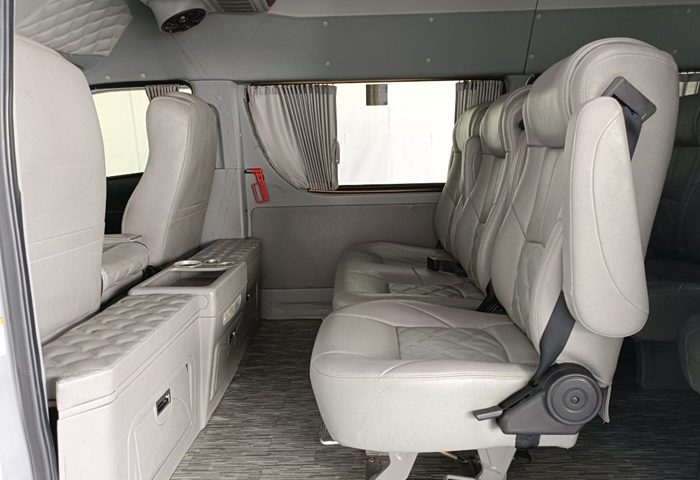 LINE_ALBUM_30-1382 140267_240214_16