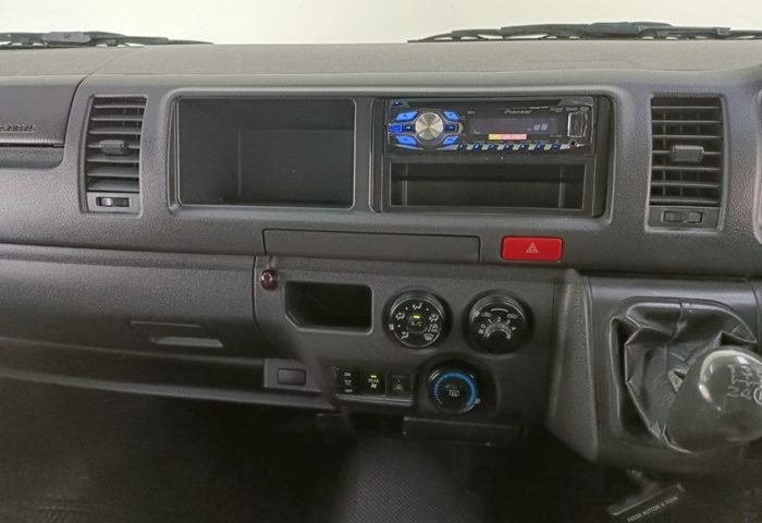 LINE_ALBUM_30-1382 140267_240214_35