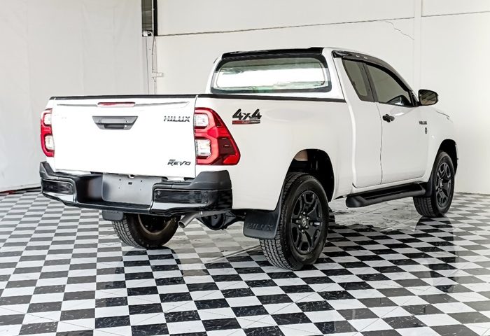 LINE_ALBUM_1445 010367_240301_23