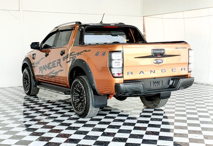 LINE_ALBUM_6422 010367_240301_17